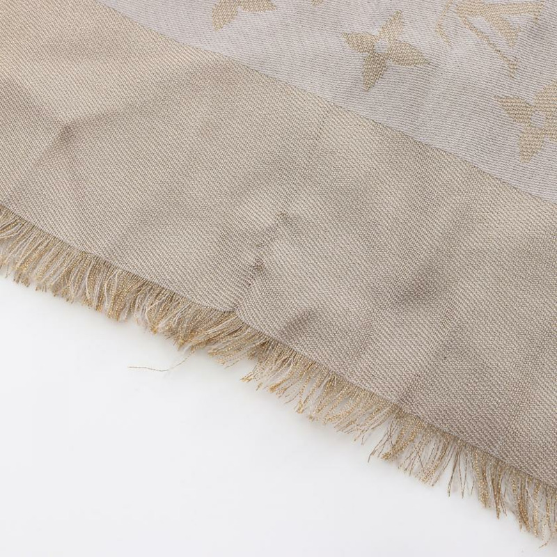 【日本直送】 中古LOUIS VUITTON 9成新 老花圍巾 絲 羊毛 金色 灰色-3