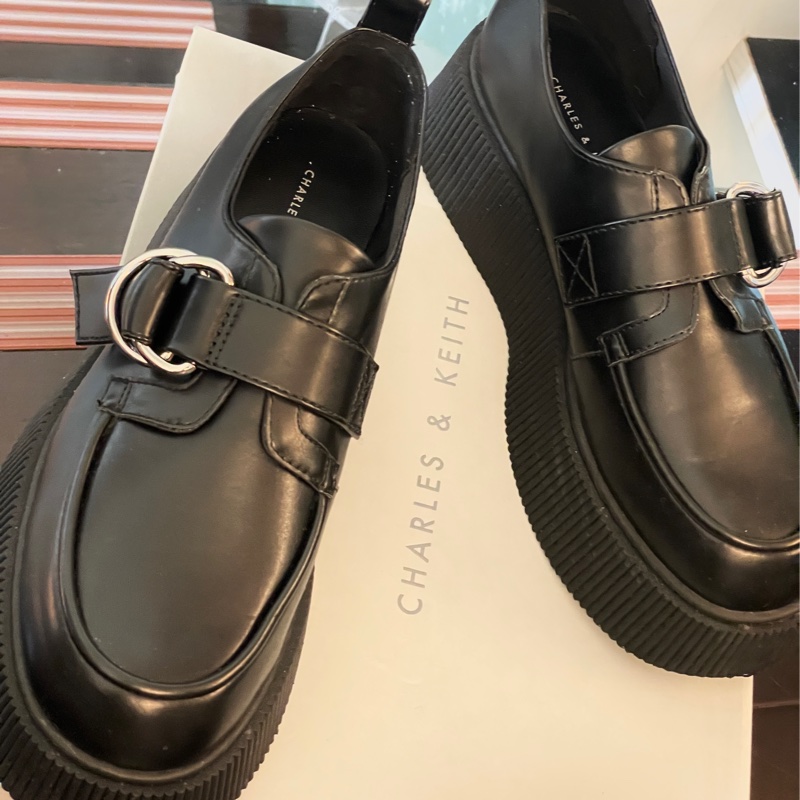 Charles&keith 小ck Cordova厚底樂福鞋-1