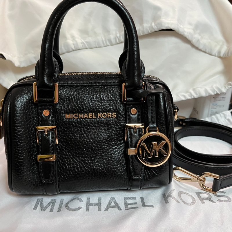 Michael Kors 黑色牛皮mini波士頓包-0
