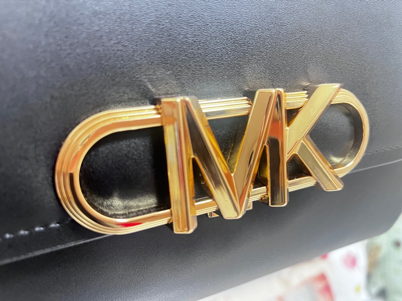 【Michael Kors】MK MICHAEL KORS PARKER金字LOGO牛皮翻蓋釦式編織鏈帶肩背斜背包-2