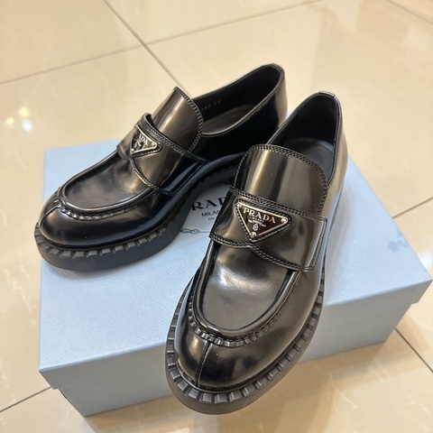 Prada 網紅厚底樂福鞋 38碼 全新