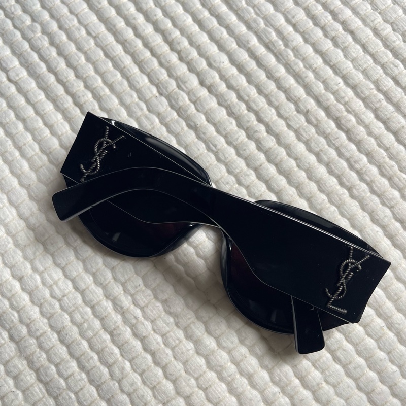 YSL 質感墨鏡大logo 附眼鏡盒及眼鏡布-3