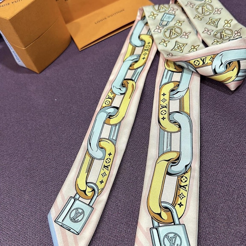 全新 LV 絲巾❤️-2