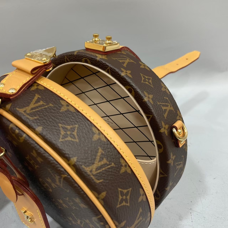 LV M43514原花硬圓餅斜背包Petite Boite Chapeau-24