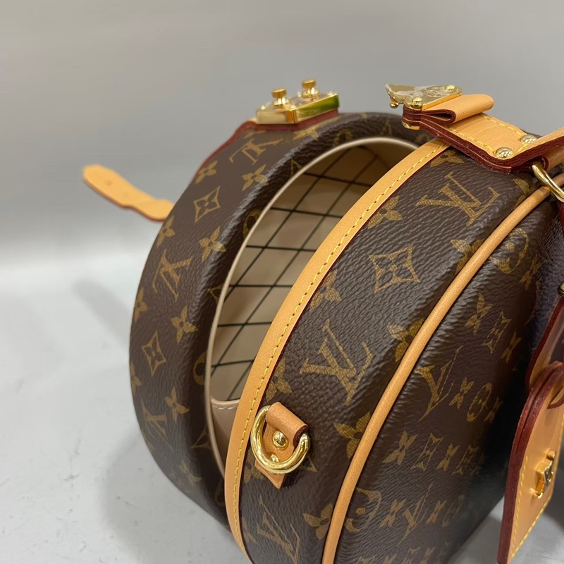 LV M43514原花硬圓餅斜背包Petite Boite Chapeau-25