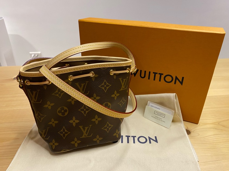 LV M41346 Nano Noe 經典Monogram 束口水桶包(迷你)-0