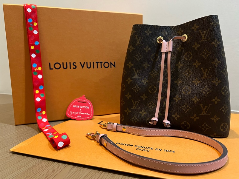 全新Lv水桶包 粉色-0