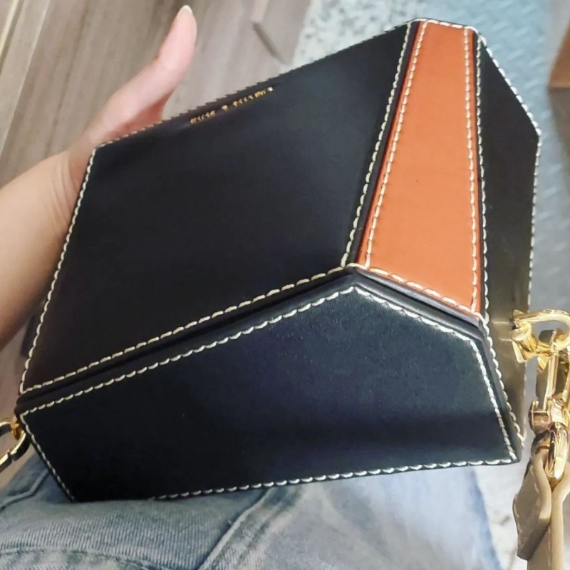 小CK CHARLES & KEITH 幾何包 方塊包 拼接包 肩背 斜揹 側背-0