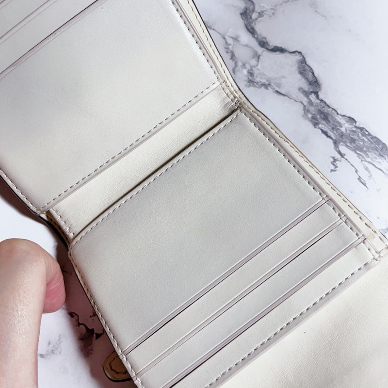 Coach 三折防刮皮拼接真皮短夾-5