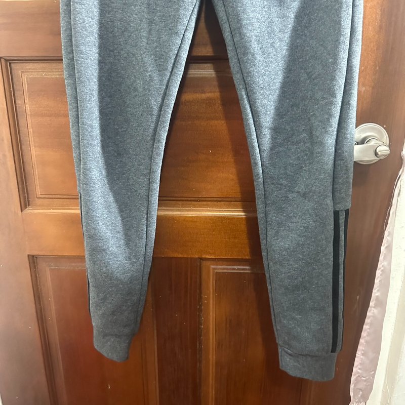 adidas愛迪達運動棉褲！好市多購入，材質舒服、好穿、有形！-3