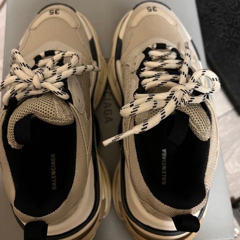 Balenciaga triple s 奶茶米色 老爹鞋 巴黎世家 運動鞋-4