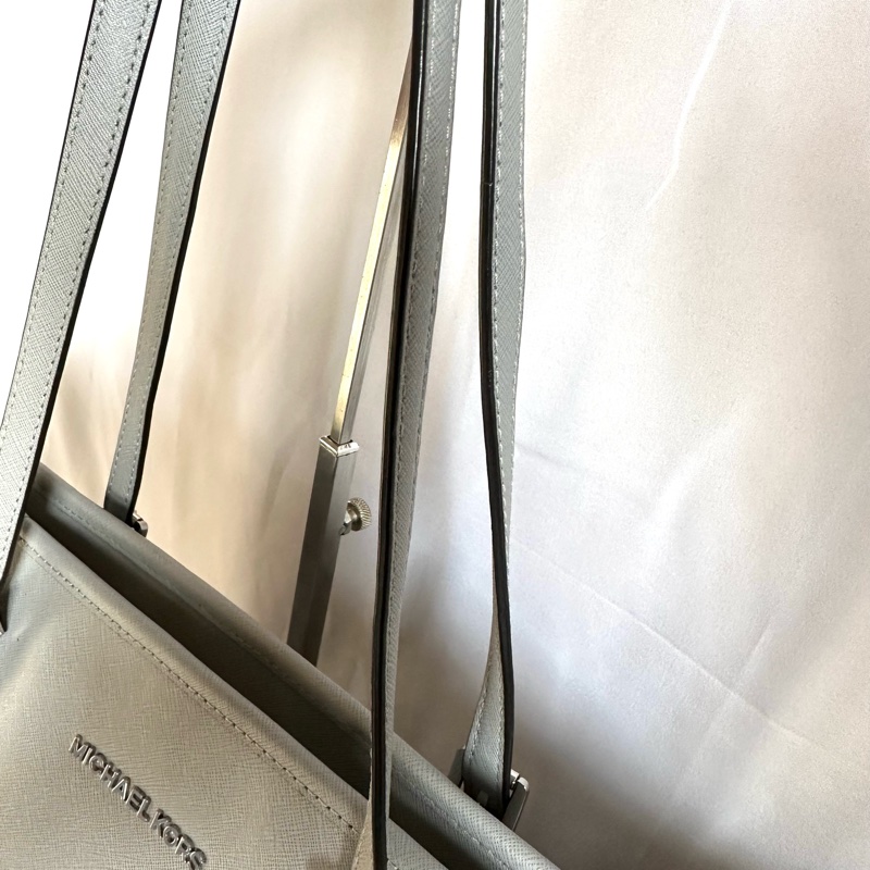 MK大象灰托特包-4