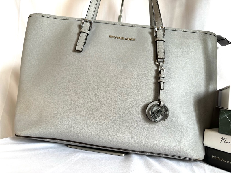 MK大象灰托特包-7