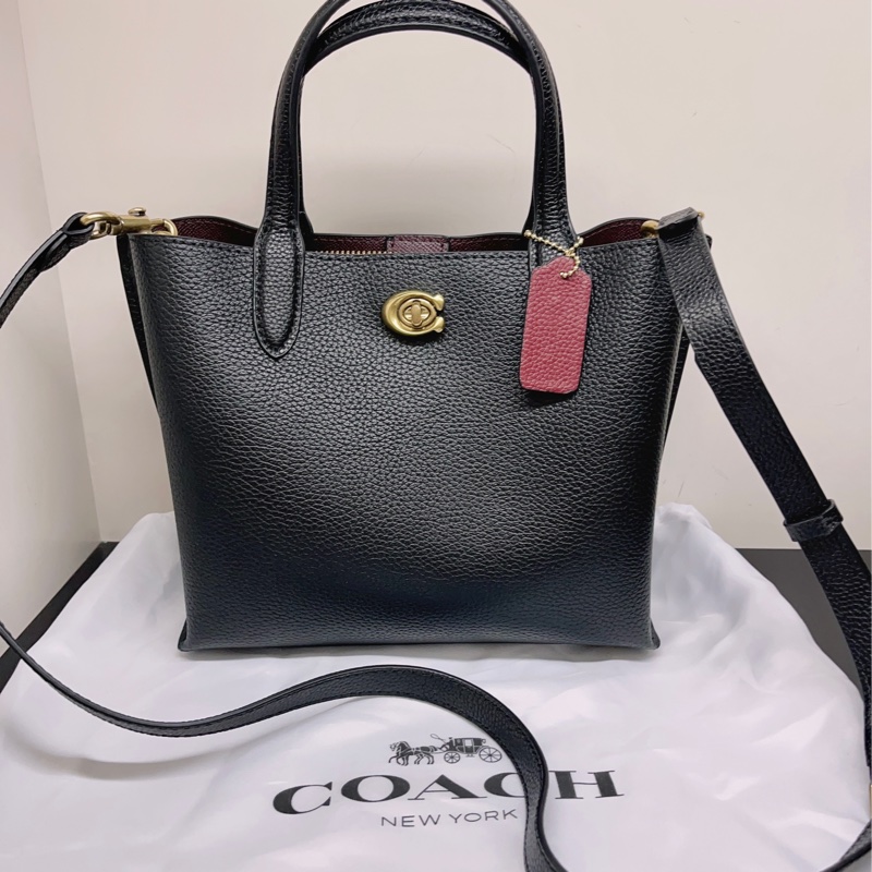 COACH Willow Tote 24 素面荔枝紋皮革手提/斜背兩用托特包-黑色-0