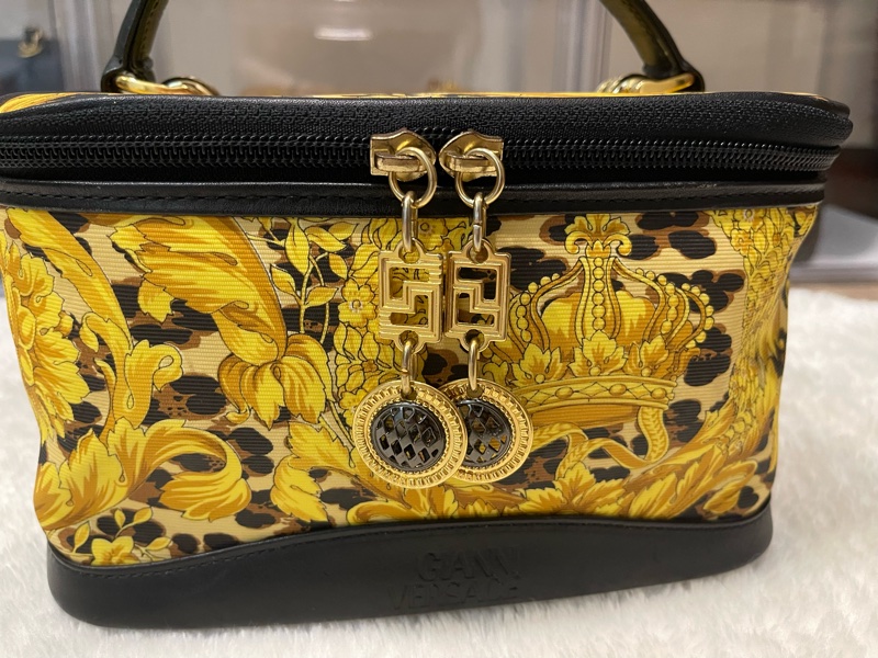 珍藏美品❤️VERSACE 豹紋 太陽頭 手提箱包 斜背化妝包 絕版珍品-15