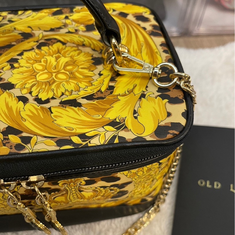珍藏美品❤️VERSACE 豹紋 太陽頭 手提箱包 斜背化妝包 絕版珍品-6