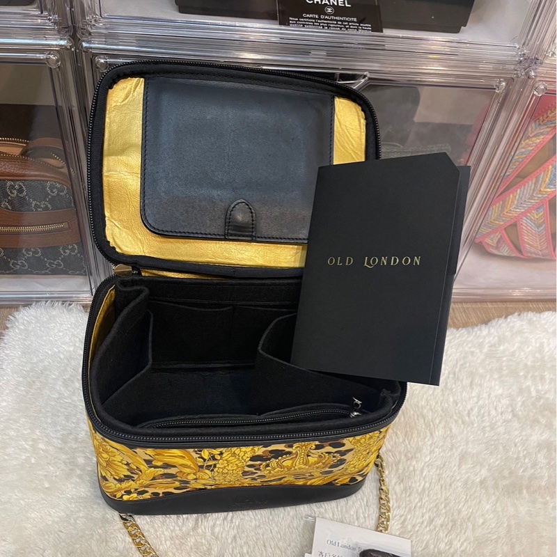 珍藏美品❤️VERSACE 豹紋 太陽頭 手提箱包 斜背化妝包 絕版珍品-7