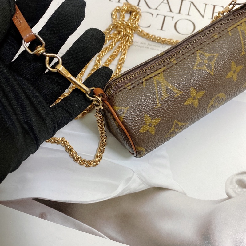 LV 紅皮小圓桶mini小圓筒鏈條包-4