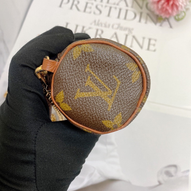 LV 紅皮小圓桶mini小圓筒鏈條包-7