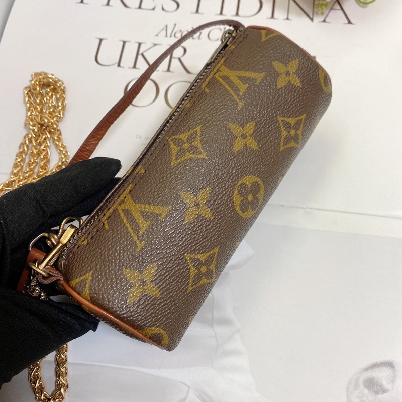 LV 紅皮小圓桶mini小圓筒鏈條包-8