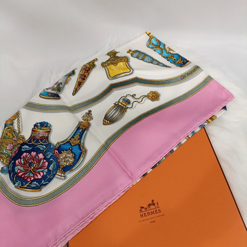 HERMES 愛馬仕 粉色香水方巾/絲巾-2