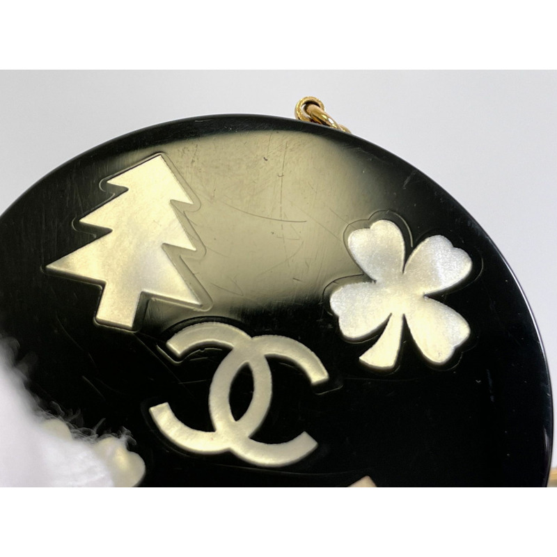 正品香奈兒 CHANEL 03A 此處標記魅力包魅力鑰匙扣塑料鍍金黑色白色配件首飾二手-7