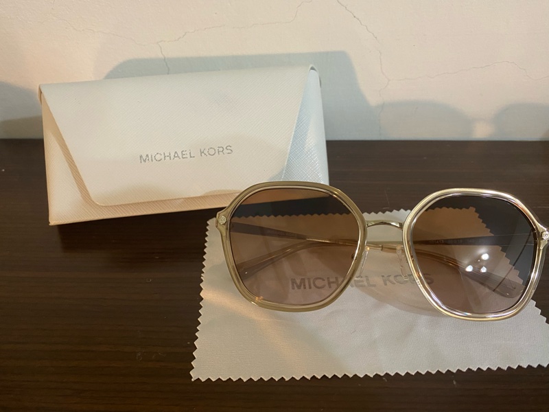 Michael Kors MK1114 SEOUL SUNGLASSES 101413-2