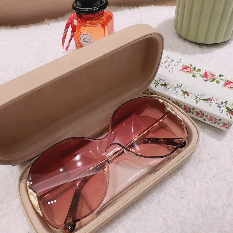 （出售）Chloe 一體成型 顯臉小墨鏡 粉咖色-0