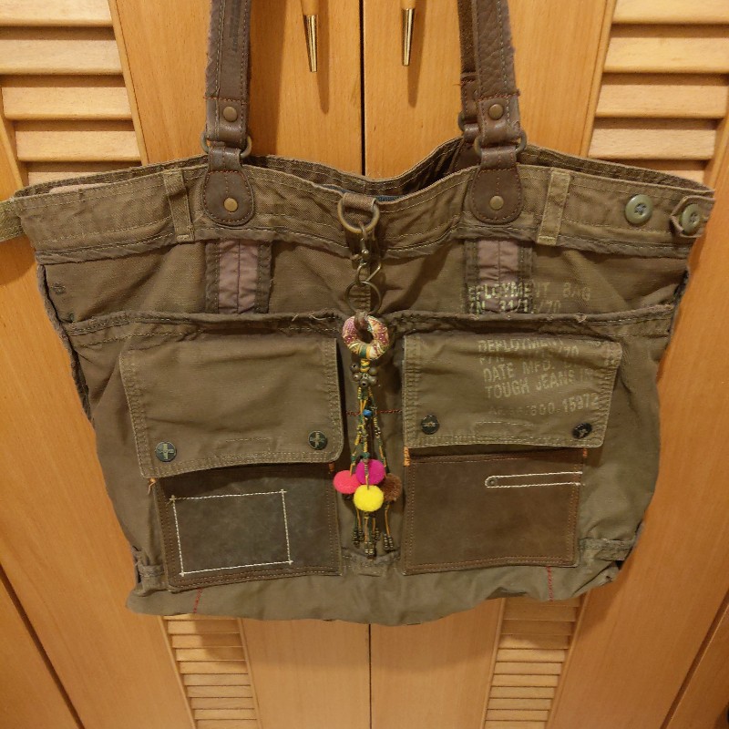 TOUGH Jeansmitn ブラウンレザーショルダーバッグ