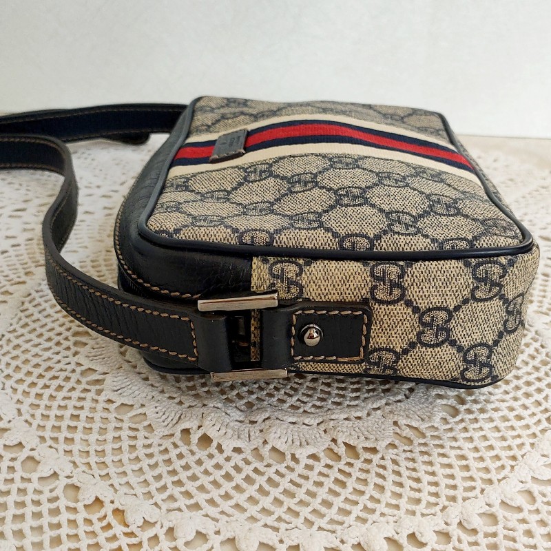 9成新正品gucci 老花Navy blue藍紅藍相機包/斜背包/豆腐包-7