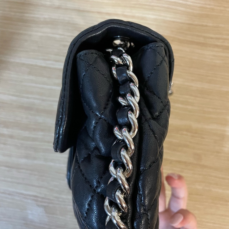 Chanel 香奈兒 南瓜包 雲朵包 黑銀 鏈條滾邊 鏈條包-2