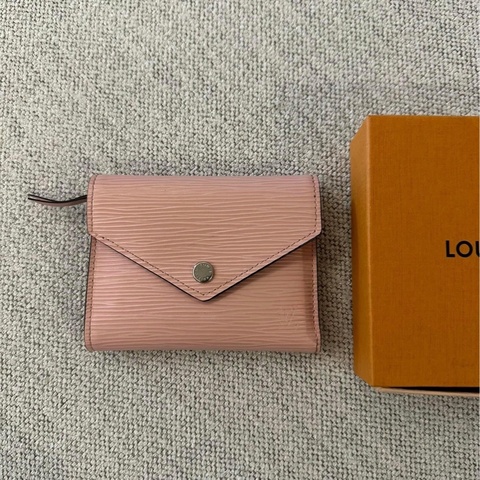 保證真品～～LV 水波紋 短夾