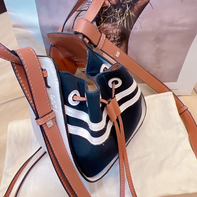 保留中🧡Loewe hammock mini 吊床包 水手服限量款 大全配-2