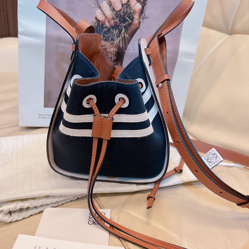 保留中🧡Loewe hammock mini 吊床包 水手服限量款 大全配-5