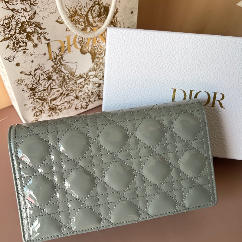 DIOR 漆皮 藤格紋 金鍊 WOC-1