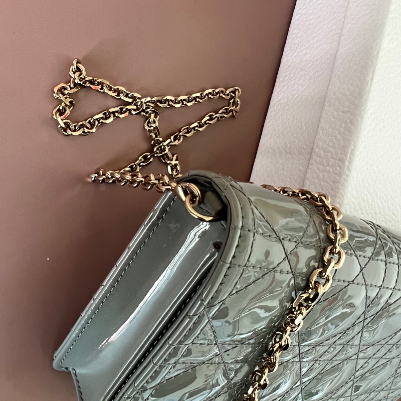 DIOR 漆皮 藤格紋 金鍊 WOC-3