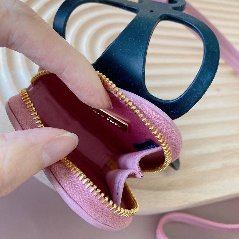 MIUMIU 愛心 手機套 手機掛繩-2