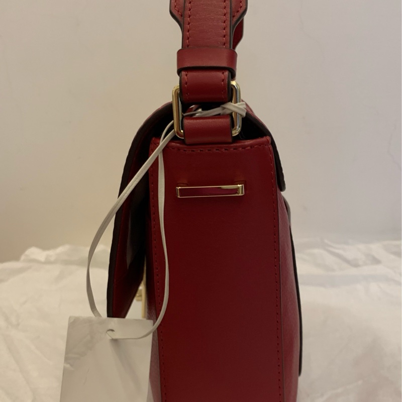 Radley 英國倫敦紅色鱷魚紋翻蓋包-3