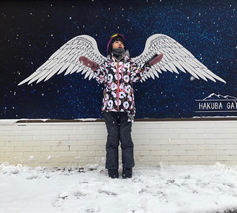 日本品牌ARG女生雪衣-1