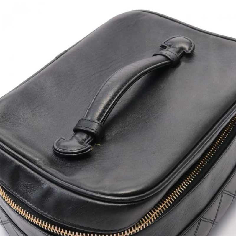 ★限時激安價SALE!!★ 【日本直送】中古CHANEL[B]bicolor 手提包 梳妝包 小羊皮 黑色 金色五金 vintage-6