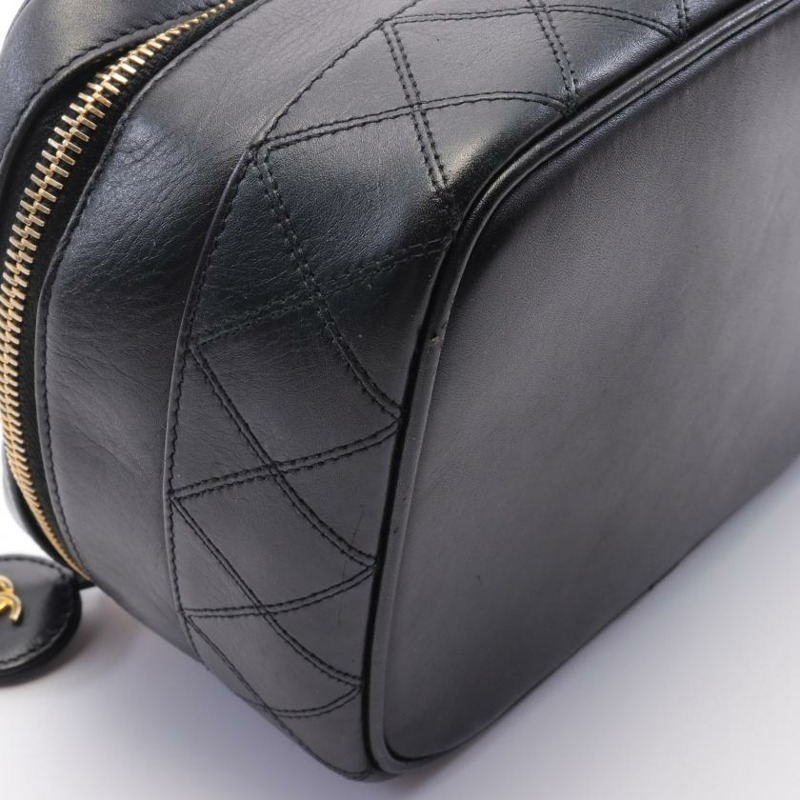 ★限時激安價SALE!!★ 【日本直送】中古CHANEL[B]bicolor 手提包 梳妝包 小羊皮 黑色 金色五金 vintage-7