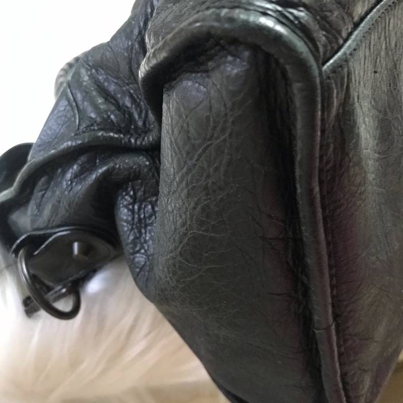 Balenciaga 黑色機車包-6