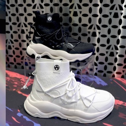 全新Acupuncture 襪套式米白色牛皮老爹鞋38號-附鞋盒紙袋-0