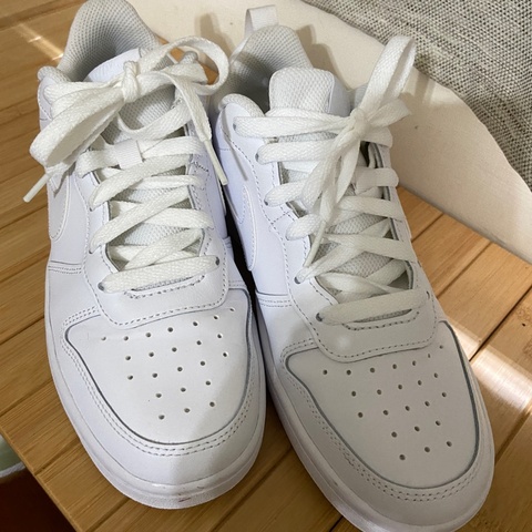 Nike小Dunk 24號 落地一次