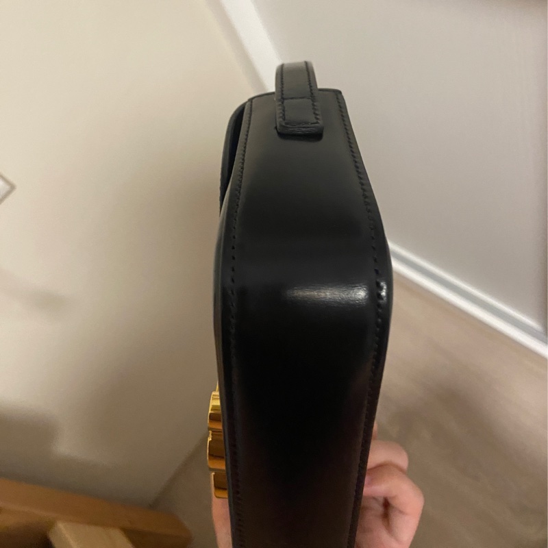 Celine Triomphe 腋下包(有購證)-3