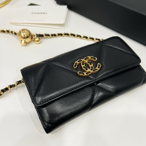 ｜CHANEL ｜超美19 中夾（加鏈條可側揹）