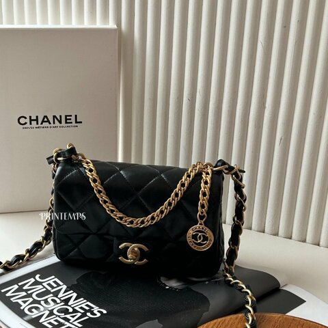 |CHANEL|23S 金幣吊墜款口蓋包