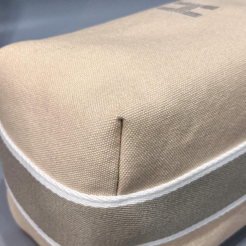 Hermes 愛馬仕 奶茶色TROUSSE 盥洗包/手提包/飯盒包/收納包/便當袋-3