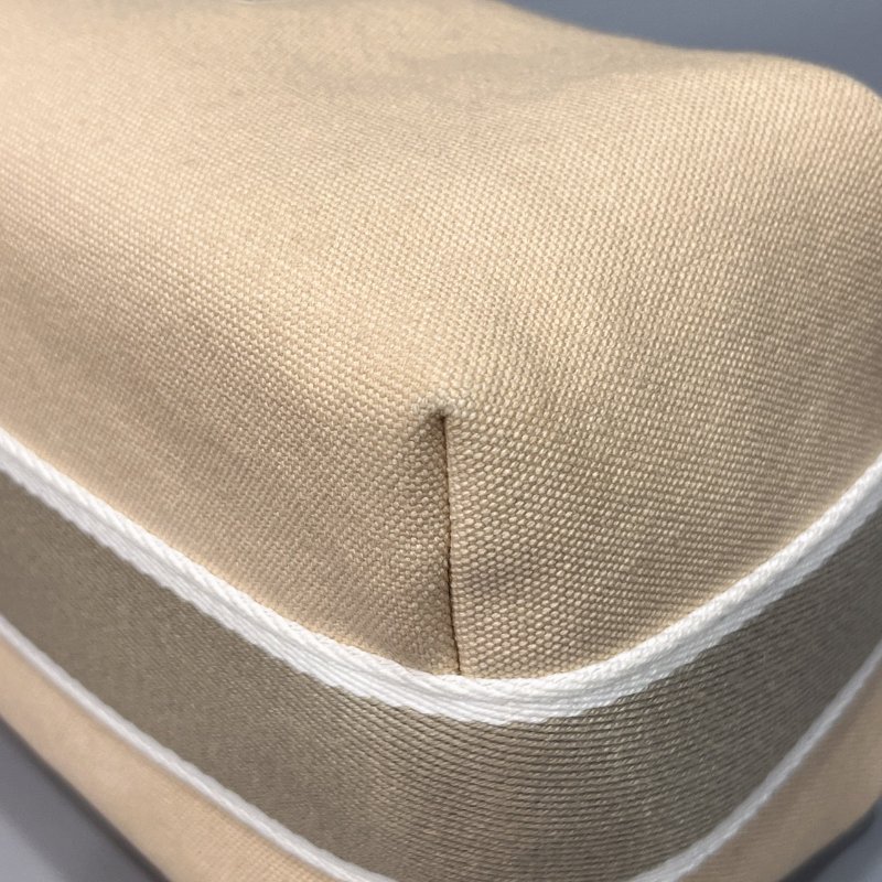 Hermes 愛馬仕 奶茶色TROUSSE 盥洗包/手提包/飯盒包/收納包/便當袋-4