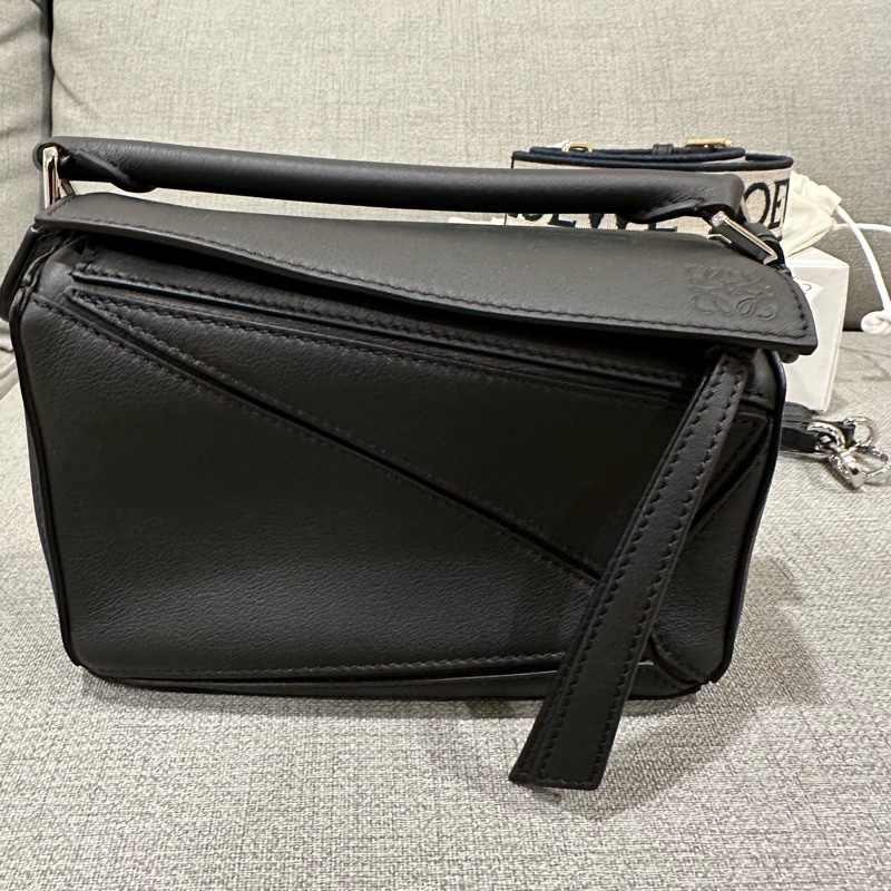 ✨LOEWE✨小牛皮MINI PUZZLE 黑色-5